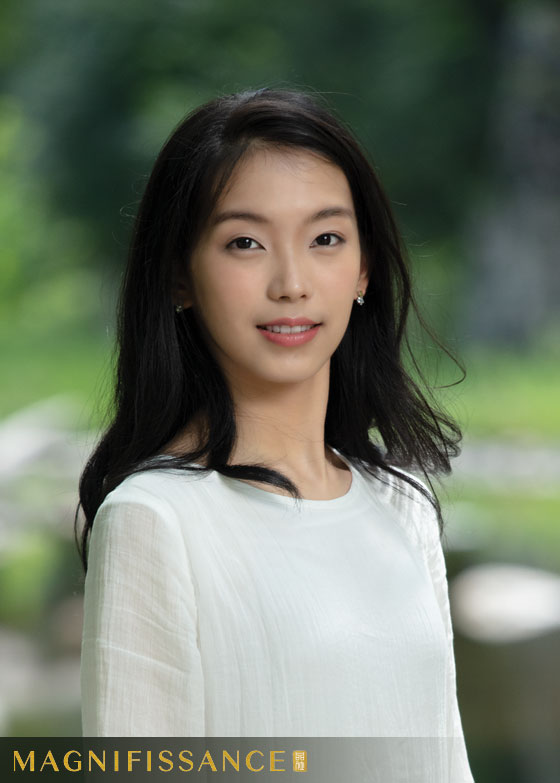 Shen Yun principal dancer Luna Yu