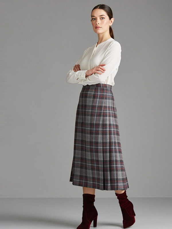 Pleated tweed midi skirt