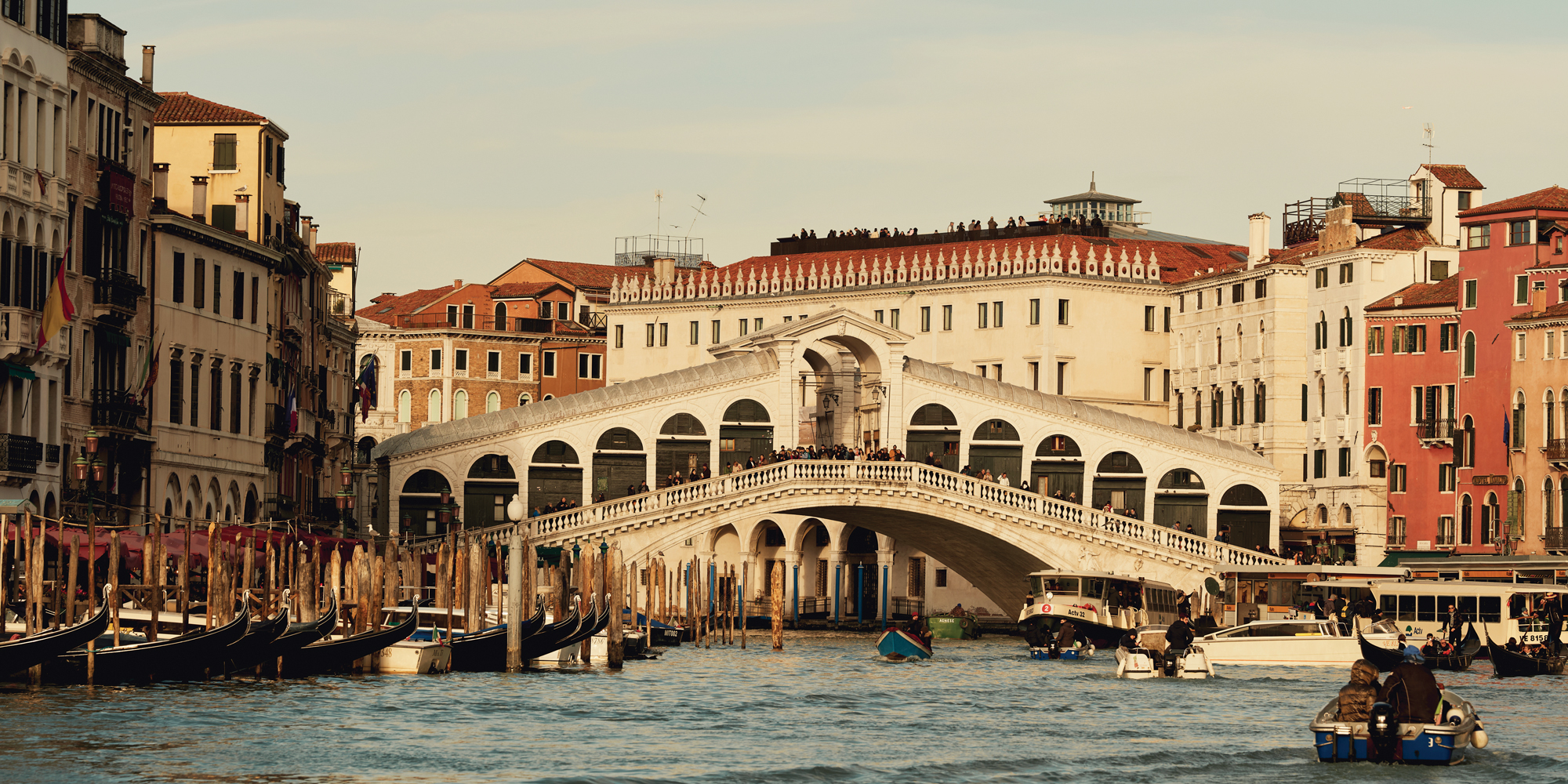 Best-Travel-Destinations-2025-Christmas-17