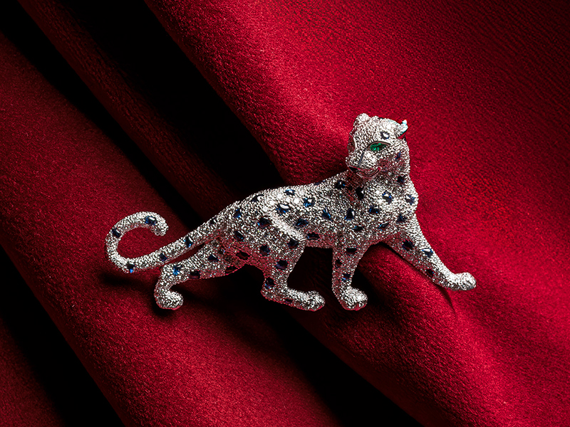 Cartier-panther-7