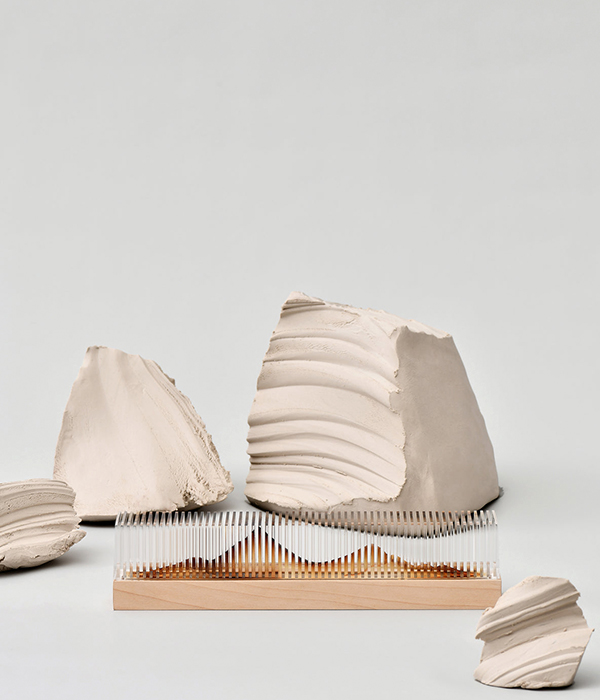 Magnifissance Invisible Mountain Incense Burner