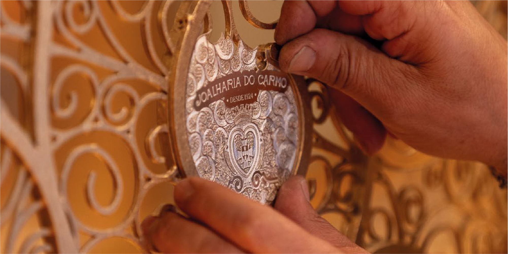 Filigree 12